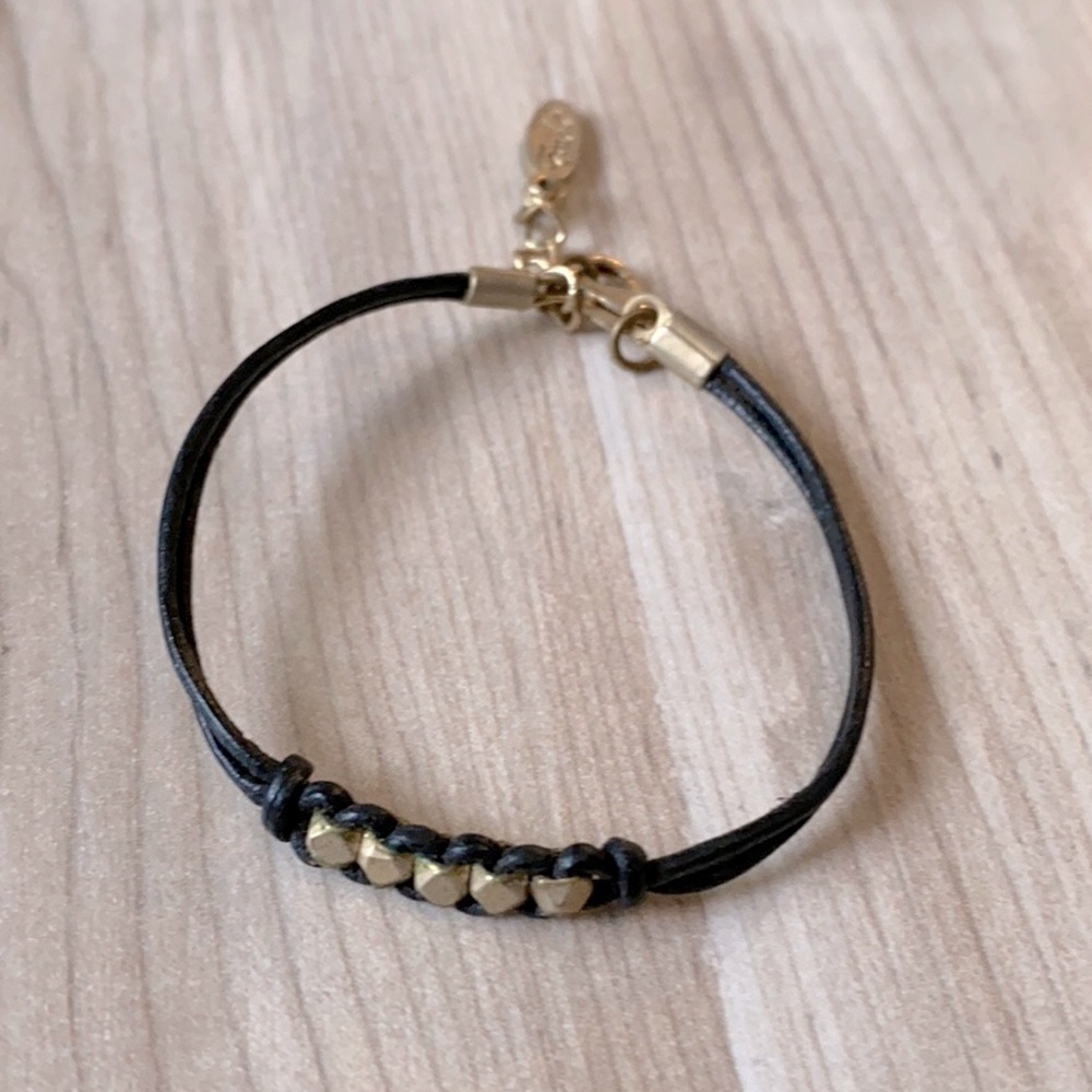 ❤️ Ettika Black Leather and Gold Knotted Bracelet